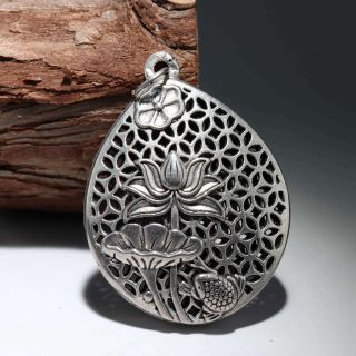 Collectable China Old Miao Silver Carve Blooming Lotus And Frog Delicate Pendant