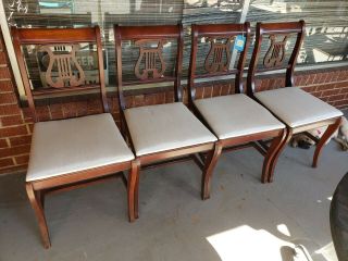 L@@k Vintage Lyre Back Chairs Antique Furniture Duncan Phyfe Style Set Of 4