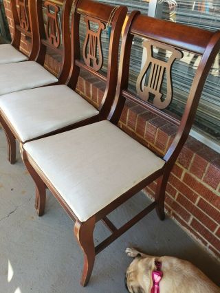 L@@k Vintage lyre back chairs Antique furniture Duncan Phyfe style set of 4 2
