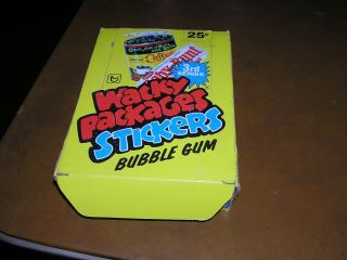 (33) 1980 Topps Wacky Packages 3rd Series 33 Wax Pack