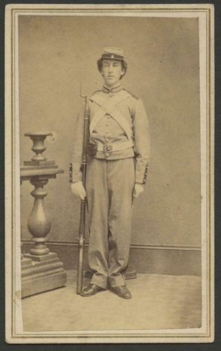 1864 Civil War Cdv - 7th N.  Y.  Militia Soldier - Musket,  Buckle,  Straps