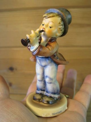 Vintage Hummel Goebel 85/0 Serenade Figurine B1335