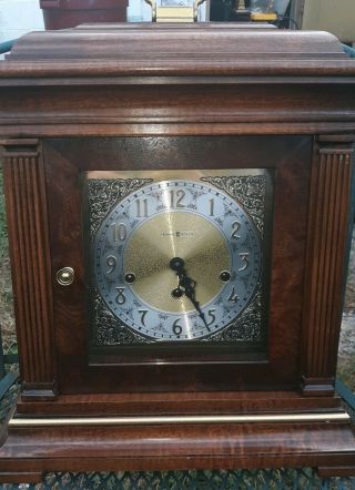 Stunning Vintage Howard Miller Triple Chime Mantle Clock Germany Key Wind,