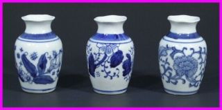 3 Chinese Porcelain Mini Vases Small White / Blue 3.  5 " X 2.  3 " Oriental A