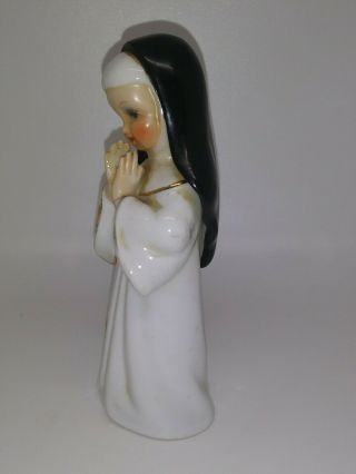 Porcelain Novice Nun in Prayer.  Hallmarked L&M 1956 White Robe 3