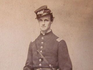 44th Massachusetts Infantry & 2nd Heavy Arty.  Lt.  Wallace Hinckley Cdv Photo