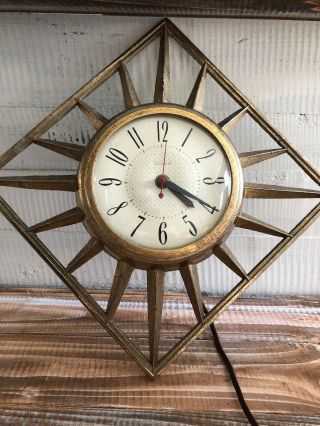 Vintage Mid Century Modern 1950s United Wall Clock Gold Brass Sunburst Sun 2