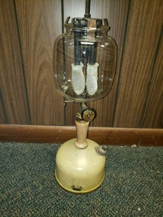 Coleman Instant Lighting Lantern 143 With Glass Globe