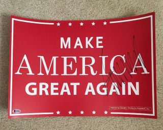 Donald Trump Signed Autograph Make America Great Again Poster - Beckett Bas