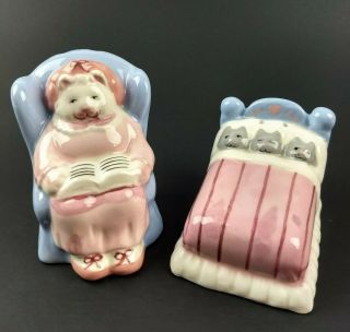 Vintage Clay Art Kitty Cat Bedtime Story Salt And Pepper Shaker Set Pink & Blue