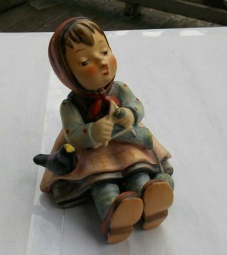 Rare Vintage Hummel Goebel Figurine 3.  5 " Happy Pastime 69 Knitting Girl & Bird