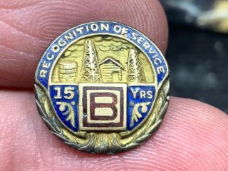 Barnsdall Oil Vintage Very Rare Design 15 Years Of Service Award Pin.