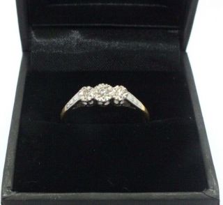Vintage 18ct Yellow Gold Diamond Trilogy Engagement Ring.  Size - Q.