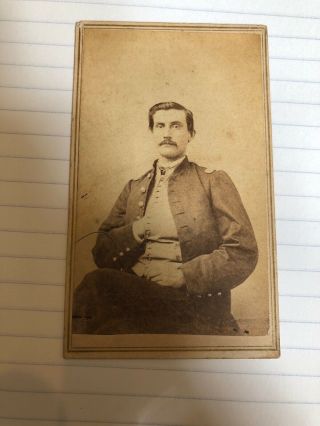 Civil War Era Cdv Of Soldier With His Hand In His Coat