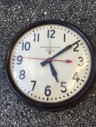 Vintage General Electric Model 1ha1612 Brown Shcool Wall Clock Industrial 15 "