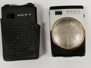 1950s/60s Vintage Transistor Am Radio Tr - 620 Sony - W/case