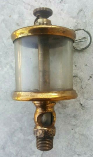 The D.  T.  Williams Co.  Cin.  O.  No.  3 Tarrant Brass Oiler 2 - 1/4 " Glass