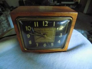 Vintage Ge General Electric Telechron Wooden Alarm Clock Model 7h228 Gold Emboss