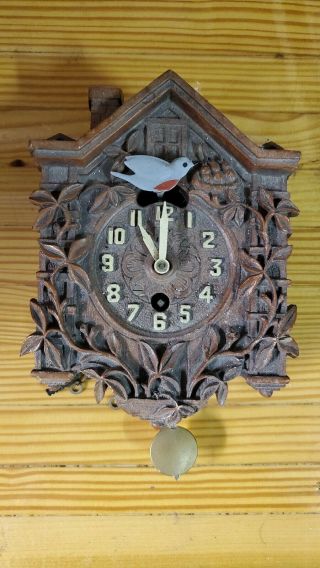Vintage Novelty Wall Clock Marked Lux Clock Manufacturing Co Waterbury Conn.