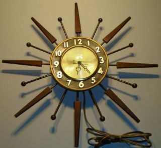 Vintage Retro United Electric Wall Clock Starburst Design With Wooden Tips