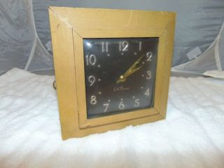 Vintage Seth Thomas Brown Mantle / Wall Clock E523 - 000 Rhythm Usa 6 1/4 "