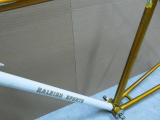 Vintage Bicycle RALEIGH FRAME set 21.  1/2 