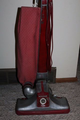 Vintage Kirby Upright Vacuum Cleaner Model Classic Lll / 2cb With Paper Bags