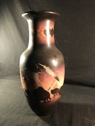 Pat Native American Artist Signed Hozoni Pottery Vase Buffalo Theme 13.  75 "