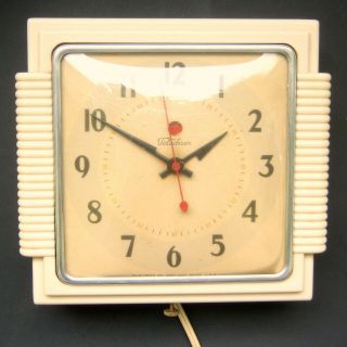 Vintage Telechron Electric Kitchen Wall Clock Red Dot Movement Model 2h15