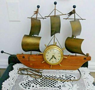 Vintage United Clock Company Nautical Marine Ship Mantel Clock Model No.  110