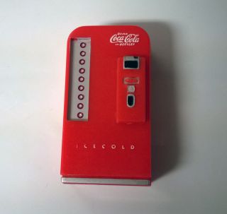 Coca - Cola Miniature Bottle Vending Machine - Magnet - 1995