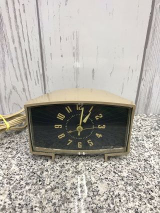 Vintage 1950’s General Electric Telechron Model 7h245 Electric Clock - Running