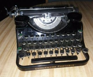 Vintage Underwood Portable Typewriter Antique