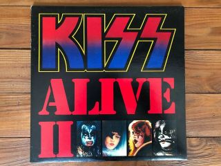 Kiss - Alive Ii 1977 Casablanca Nblp - 7076 - 2 Jacket Nm - Vinyl Vg,  All Inserts