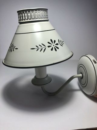 Vintage White/black Tole Painted Metal Wall Sconce Lamp Light With Shade
