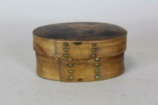 GREAT 19TH C MINIATURE OVAL SHAKER STYLE PANTRY BOX UNUSUAL SQUARE BRASS NAILS 3