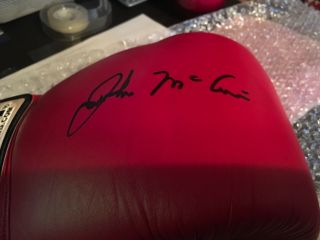 John Mccain Signed Boxing Glove - Rare,  One Of A Kind,  Legend,  Hero,  Az Senator