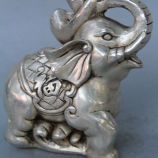 China Collectable Handwork Miao Silver Carve Auspicious Elephant Wealthy Statue 3