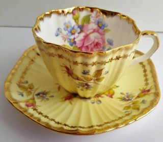 E B Foley Yellow Ribbed Teacup & Saucer Pink Roses Gilded England Vintage