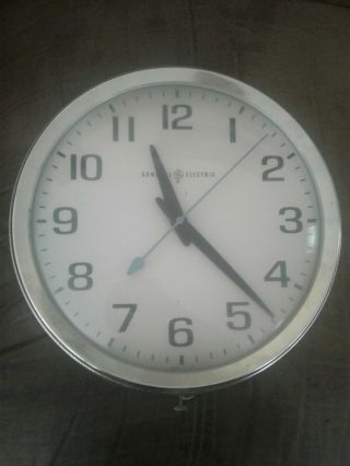 Vintage General Electric Ge Model 2012 Industrial School Wall Clock