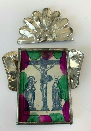 Vintage Latin American Tin Nichos: Christ On The Cross (ev15)