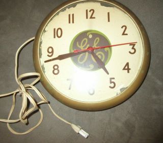 Vintage Ge General Electric Metal Elec.  Wall Clock,  1h1008 Stamped,  Buy - It - Now