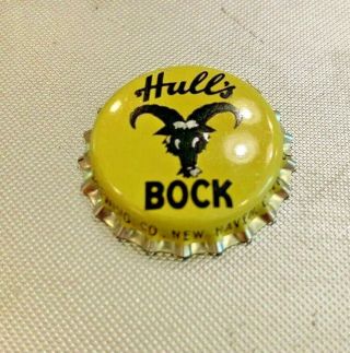 HULL ' S BOCK BEER CROWN BOTTLE CAP 3