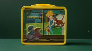 1977 Vintage DISNEY THE RESCUERS Metal LUNCH BOX and THERMOS 2