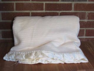 Vintage Twin Acrylic Blanket Satin Binding Ivory Waffle Weave Thermal