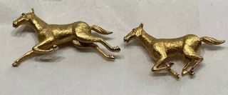 Vtg 60s Signed Boucher Pin Galloping Horse Pair 8011p/8012p 1 1/2” & 1 3/4”