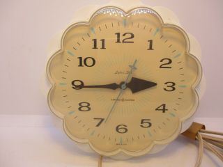 Vintage General Electric GE Lighted Dial Wall Clock Great 2