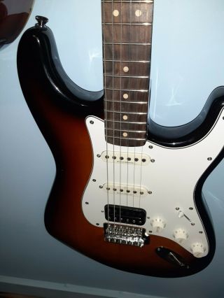 Squier Vintage Modified Stratocaster Hss Electric Guitar Has Been Barely.