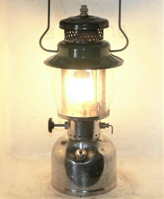 Australian Coleman 249 Kerosene Lantern 11/51,  Seals Fitted,  Burns Great.