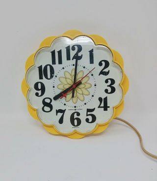 Vintage Wall Clock General Electric Ge Kitchen Daisy Flower Model 2150